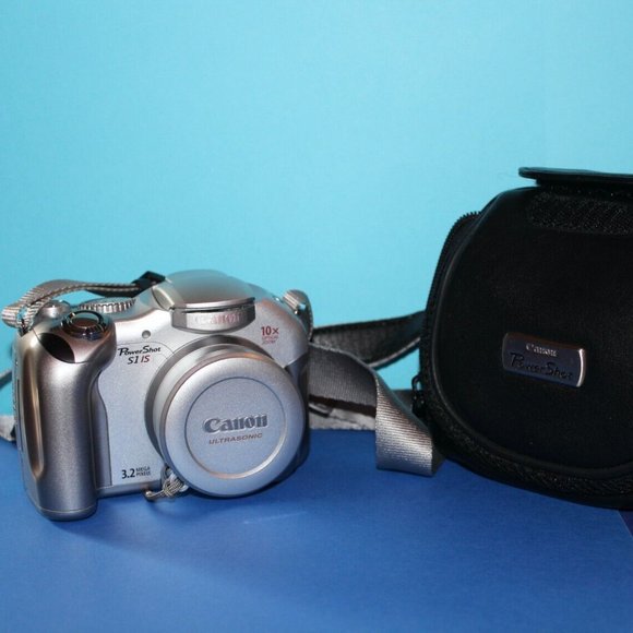 Canon Power Shot S1 iS Digital Camera 3.2 Mega Pixel Parts Only Silver 10X Zoom - Picture 1 of 8